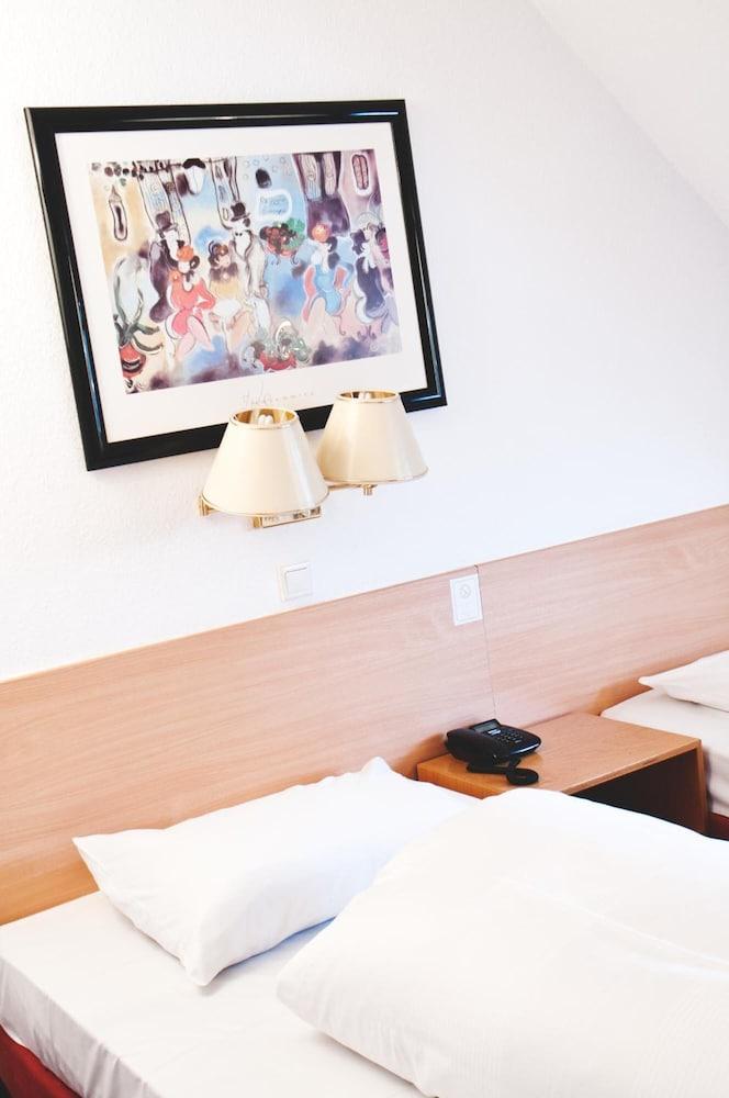 Rugs Hotel Duesseldorf Zewnętrze zdjęcie