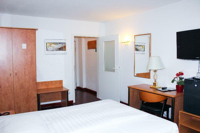 Rugs Hotel Duesseldorf Zewnętrze zdjęcie